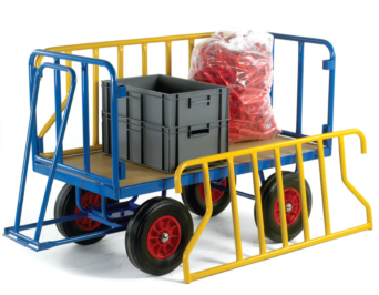 Turntable Trailer with Tubular Supports