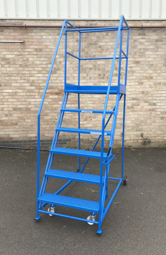 TekA Step Heavy Duty Mobile Warehouse Safety Steps - 762mm Extra Wide Treads