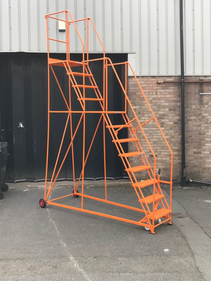 TekA Step Split Level Platform Steps