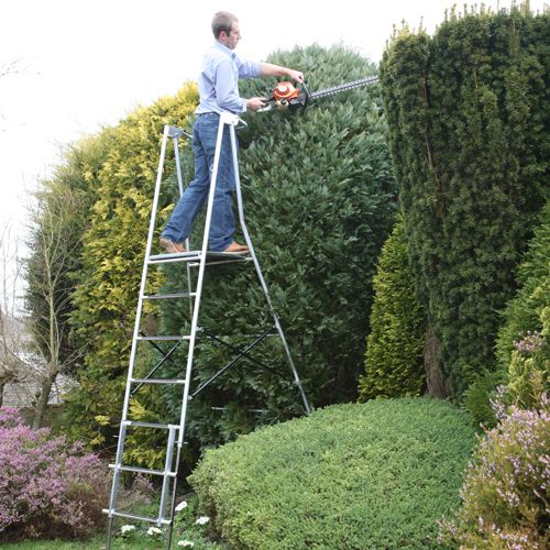 Henchman Hi-Step Senior Garden Platform Ladder