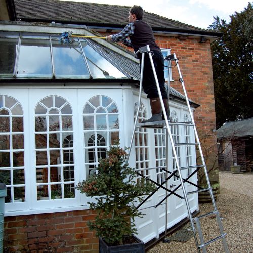 Henchman Hi-Step Major Garden Platform Ladder