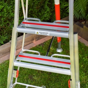 Henchman  Fully Adjustable PRO Tripod Ladder