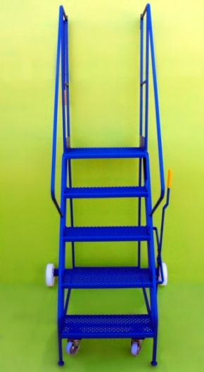 Mobile Lorry Access Steps