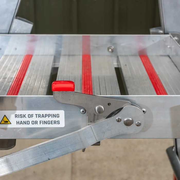 All Terrain Telescopic Platform