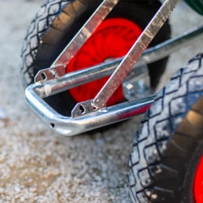 Henchman 135L Heavy Duty Galvanised Wheelbarrow