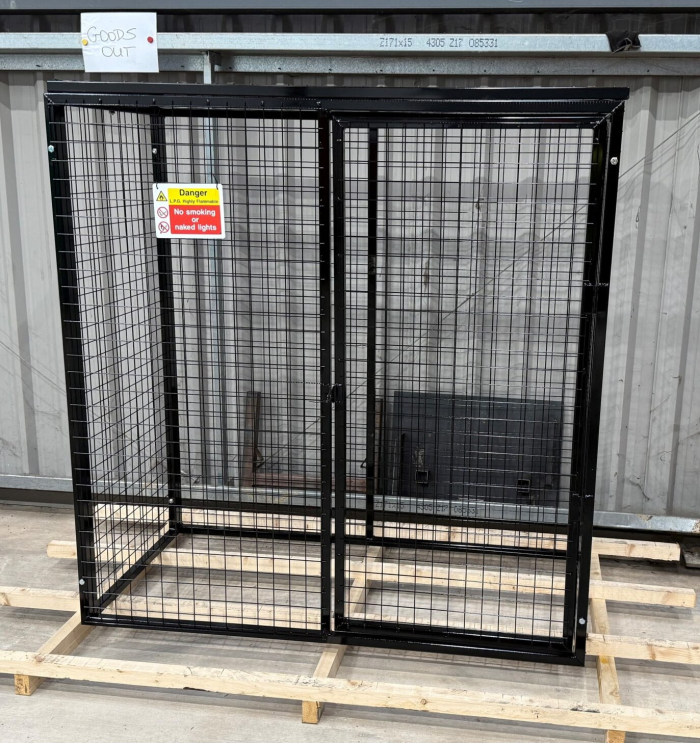Flat Pack Lockable Gas Cylinder Storage Cage
