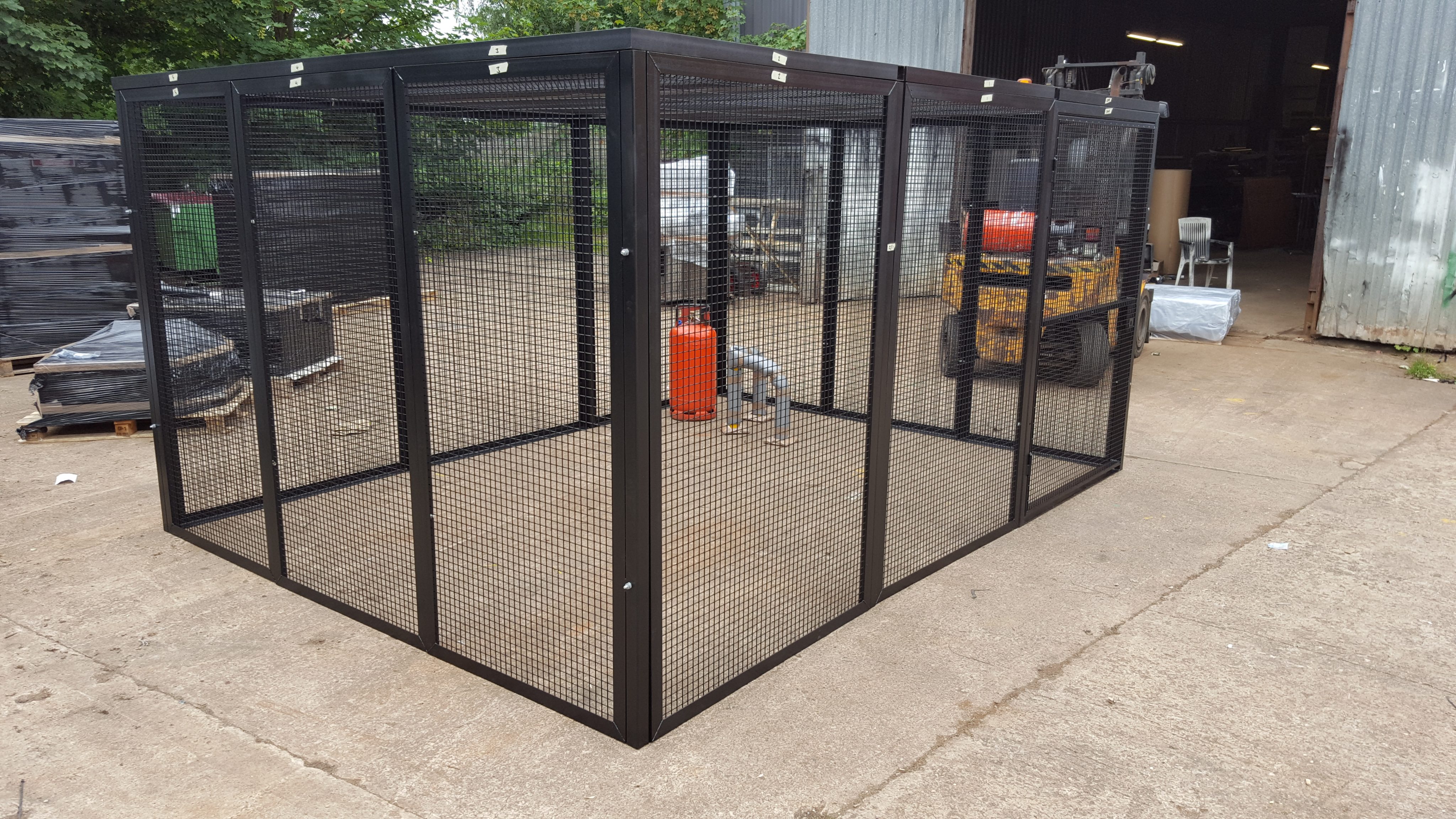 High Security Cage – Lockable Metal Mesh Storage Cage