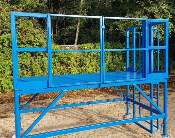 Heavy Duty Mobile Lorry Access Platform 2000kg - Platform Gates