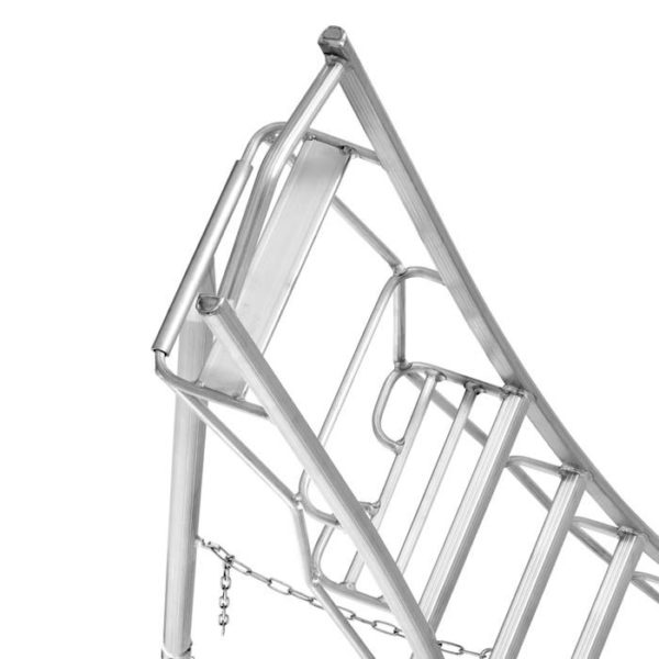 Henchman Tripod Garden Steps with 1 Adjustable Leg